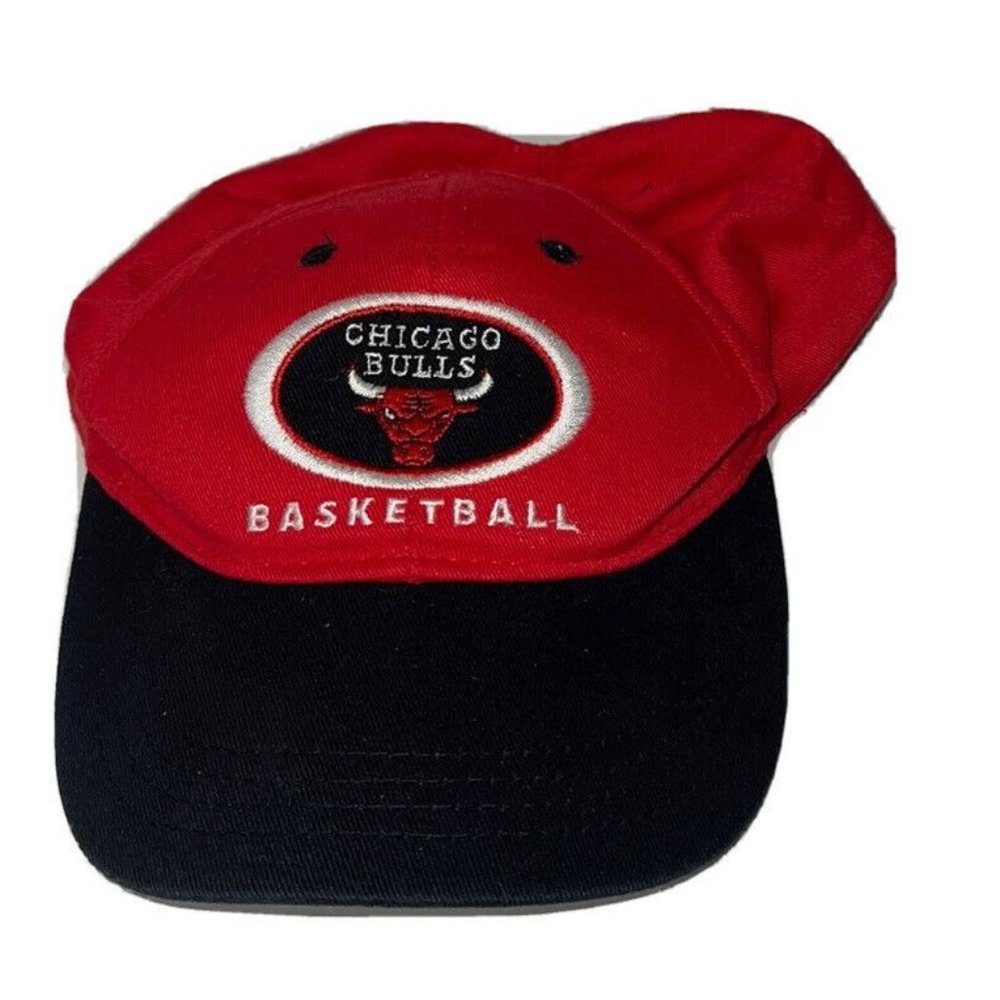 Vtg NBA Chicago Bulls Toddler Ball Cap Hat Snapback Red Adjustable